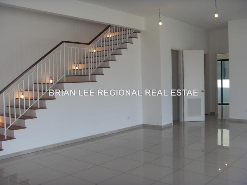Rumah Berangkai 2 Tingkat untuk Dijual di Eco Majestic CRADLETON Size 42 x 75, Semenyih oleh Celestine Chong - iProperty.com.my
