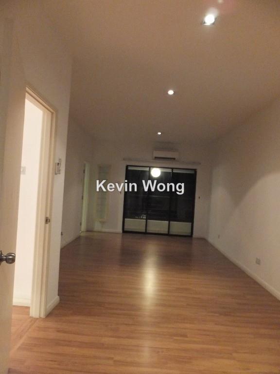 Rumah Berangkai 3 Tingkat untuk Dijual di Meadow Lake Fields, Sungai Besi oleh Kevin Wong - iProperty.com.my