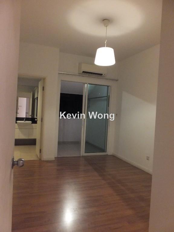Rumah Berangkai 3 Tingkat untuk Dijual di Meadow Lake Fields, Sungai Besi oleh Kevin Wong - iProperty.com.my