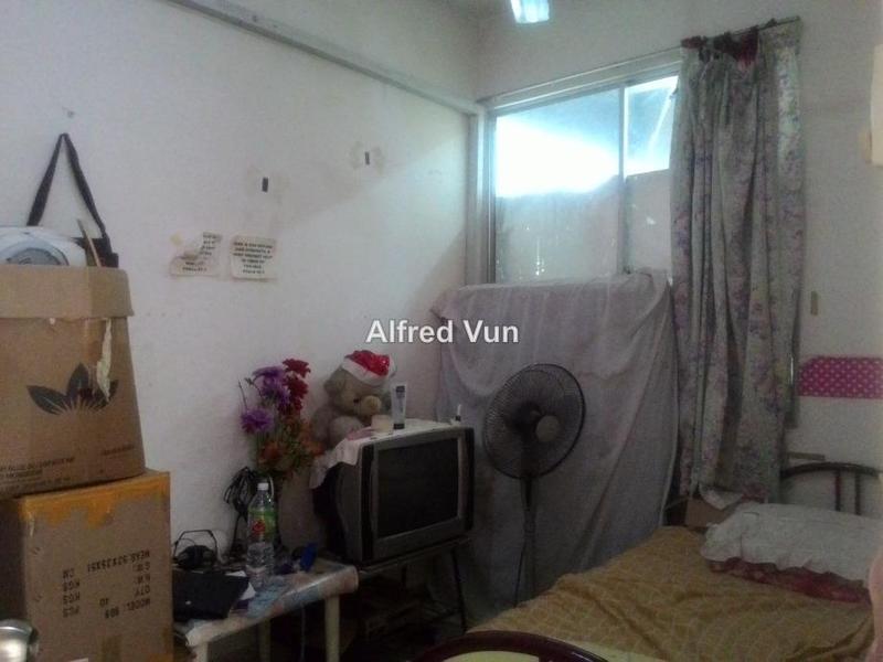 Pangsapuri untuk Dijual di University Condo Apartment 1 (UCA 1) oleh Alfred Vun - iProperty.com.my