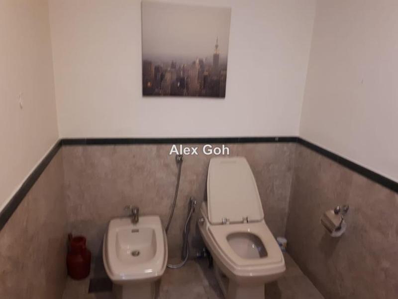 Residensi Servis untuk Dijual di Berjaya Times Square oleh Alex Goh - iProperty.com.my