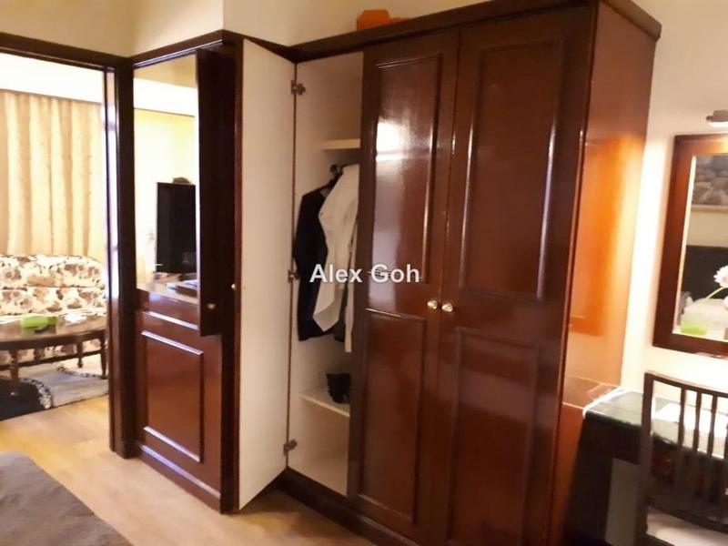 Residensi Servis untuk Dijual di Berjaya Times Square oleh Alex Goh - iProperty.com.my