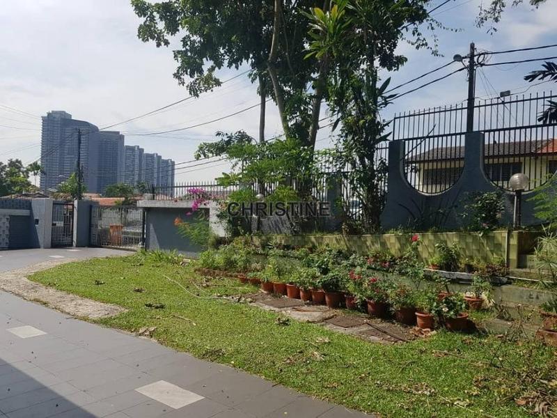 Semi-Detached House for Sale in Jalan Gasing, Petaling Jaya by Linda Ooi - iProperty.com.my