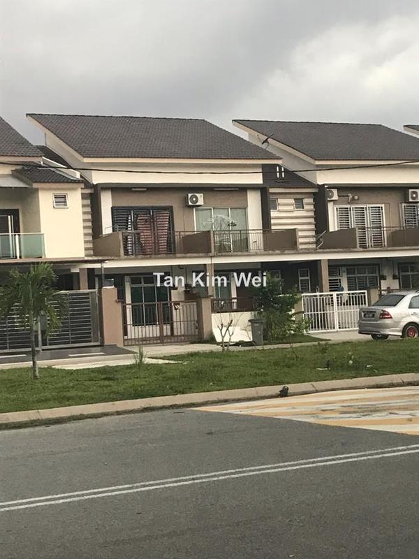 For Sale - 2 Storey corner unit