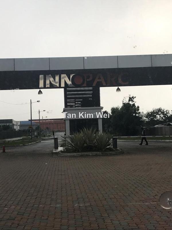 For Sale - 2 Storey corner unit