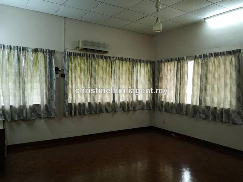 Rumah Berkembar untuk Dijual di Pasir Puteh, Ipoh oleh Christine Lau - iProperty.com.my