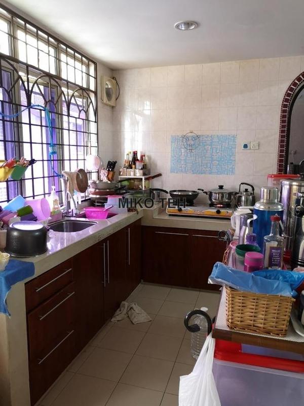 Rumah Berangkai 2 Tingkat untuk Dijual di Taman Puncak Jalil, Seri Kembangan oleh Miko Teh - iProperty.com.my