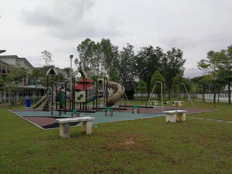 Banglo untuk Dijual di Taman Equine, Seri Kembangan oleh Miko Teh - iProperty.com.my