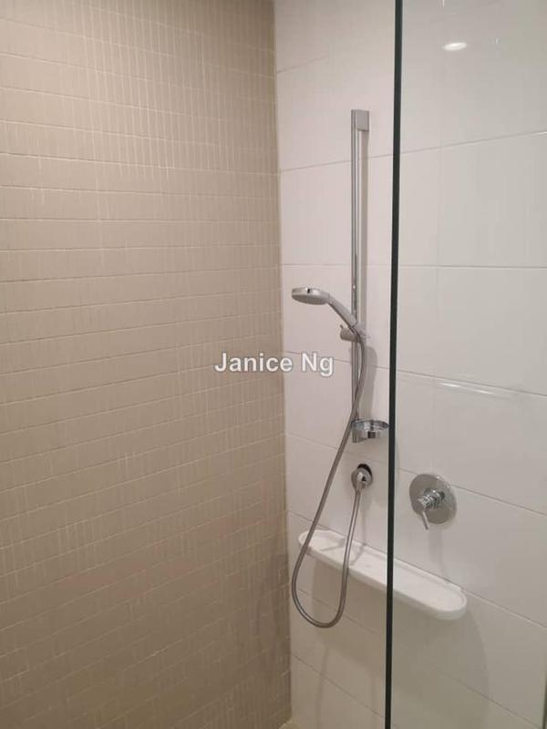Rumah Teres untuk Dijual di Valencia, Sungai Buloh oleh Janice Ng - iProperty.com.my