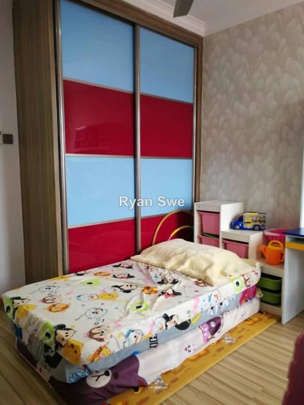 Rumah Teres 2-Tingkat untuk Dijual di Taman Bukit Serdang BS6, Seri Kembangan oleh Ryan Swe - iProperty.com.my
