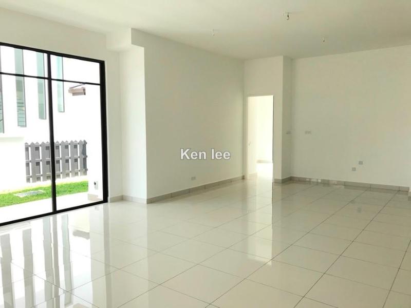 Semi-Detached House for Sale in Eco Majestic, Semenyih by Ken Lee - iProperty.com.my