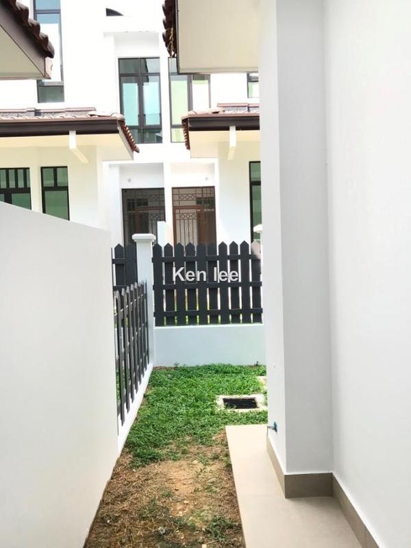 Cluster House for Sale in Eco Majestic@Tenderfields 32x70, Semenyih by Ken Lee - iProperty.com.my