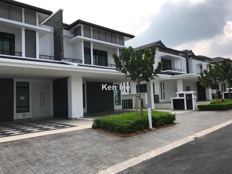 Semi-Detached House for Sale in Eco Majestic, Semenyih by Ken Lee - iProperty.com.my