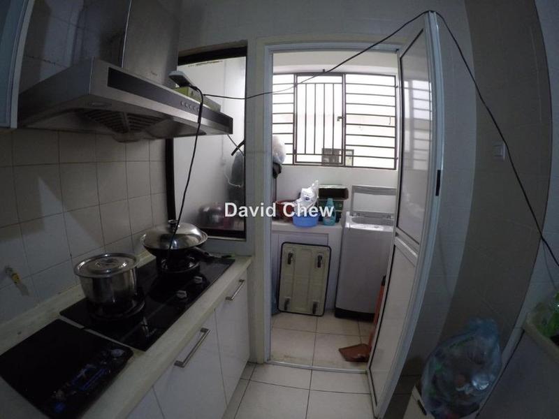 Service Residence for Sale in Diamond Residences by David Chew - iProperty.com.my
