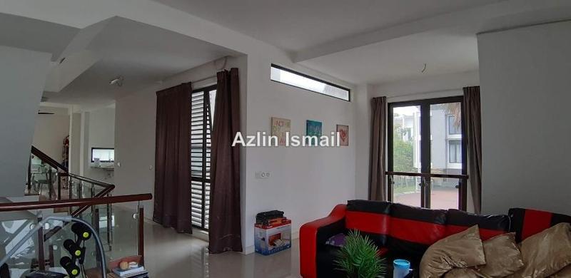 Rumah Teres 3-Tingkat untuk Dijual di Symphony Hills, Cyberjaya oleh Azlin Ismail - iProperty.com.my