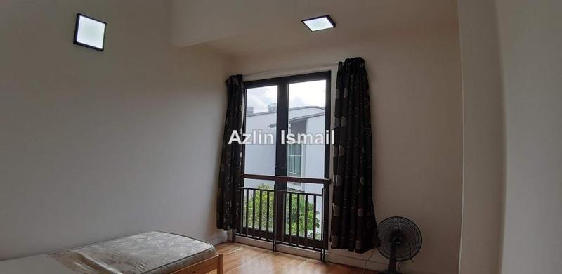 Rumah Teres 3-Tingkat untuk Dijual di Symphony Hills, Cyberjaya oleh Azlin Ismail - iProperty.com.my