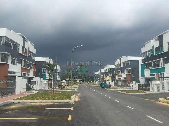 Semi-D Factory for Sale in SUBANG HI-TECH, SUBANG JAYA, Subang Jaya by Edward Pek - iProperty.com.my