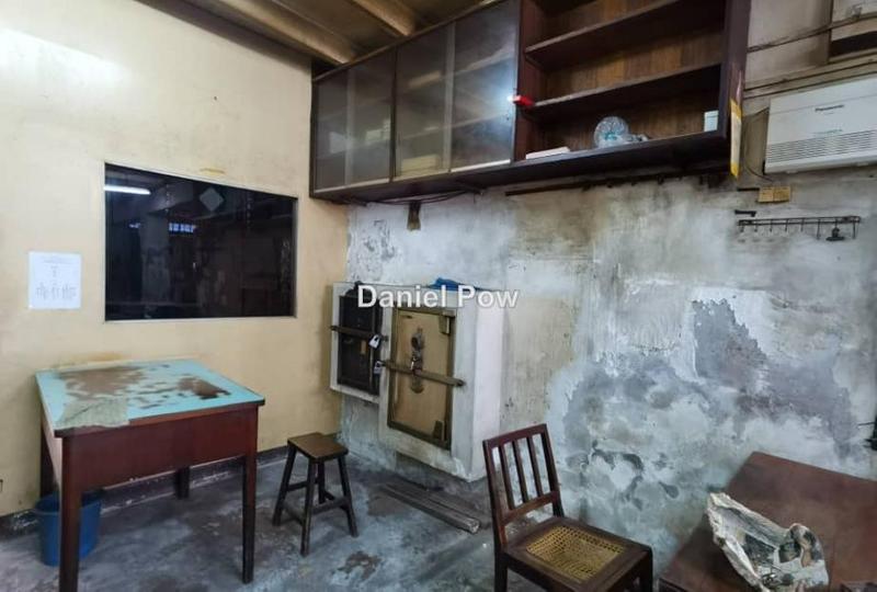 Shop for Sale in Kampung Pantai, Melaka City by Daniel Pow - iProperty.com.my