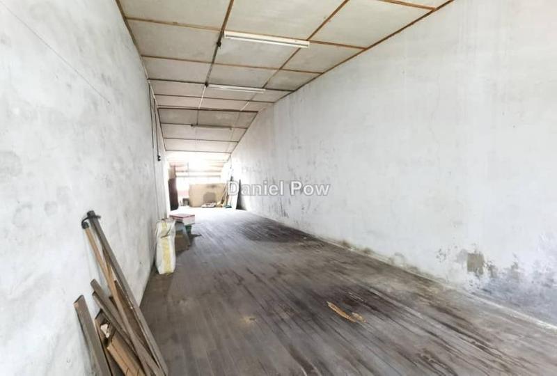 Shop for Sale in Kampung Pantai, Melaka City by Daniel Pow - iProperty.com.my