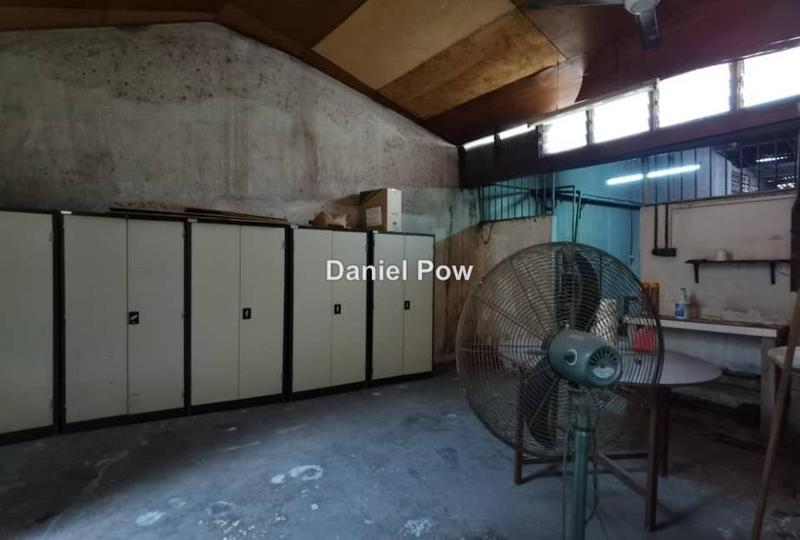 Shop for Sale in Kampung Pantai, Melaka City by Daniel Pow - iProperty.com.my