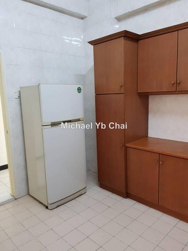 Kondominium untuk Dijual di Putra Indah Condominium oleh Michael Yb Chai - iProperty.com.my