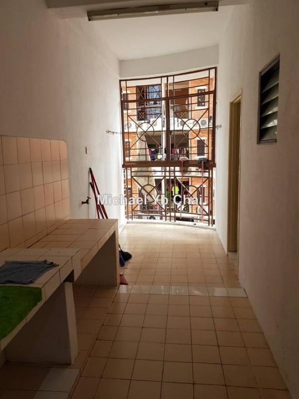 Kondominium untuk Dijual di Putra Indah Condominium oleh Michael Yb Chai - iProperty.com.my