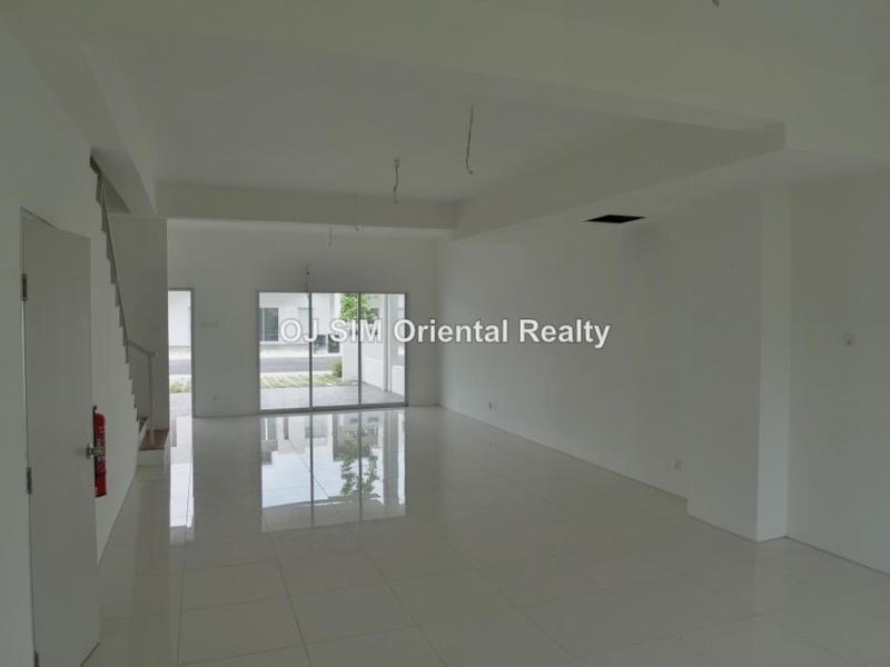 Rumah Berangkai 2 Tingkat untuk Dijual di Casa Green, Dengkil oleh Oj Sim - iProperty.com.my