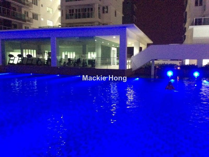 Condominium for Sale in The Regina by Mackie Hong - Infinity Swimming Pool - iProperty.com.my