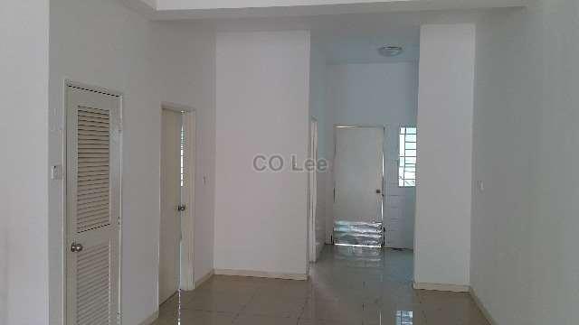 2-storey Terraced House for Sale in Lestari Putra, Seri Kembangan by CO Lee - iProperty.com.my
