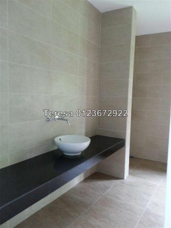 Bungalow House for Sale in Seri Kembangan, Selangor by Teresa Law - iProperty.com.my