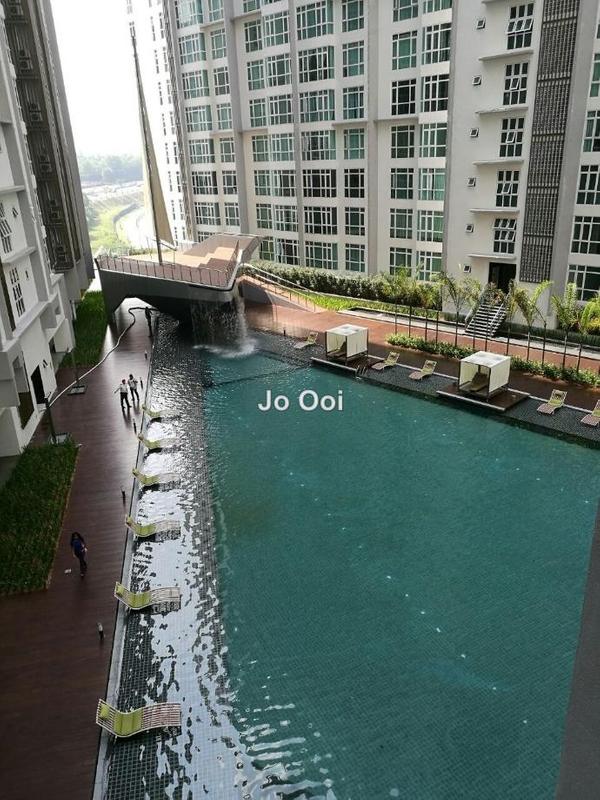 Kediaman Servis untuk Dijual di The Court @ Central Residence oleh Jo Ooi - iProperty.com.my