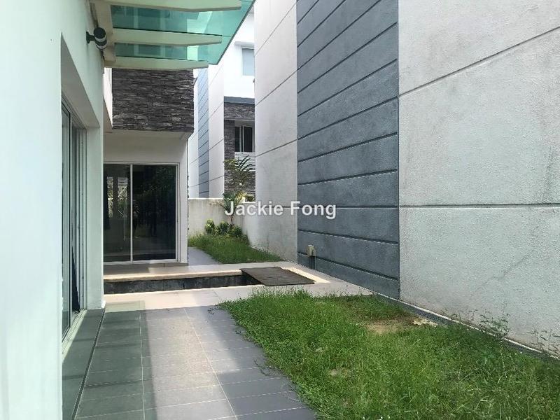 Banglo untuk Dijual di The Effingham, Bandar Utama oleh Jackie Fong - iProperty.com.my