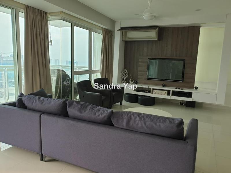 For Rent - Gurney Paragon