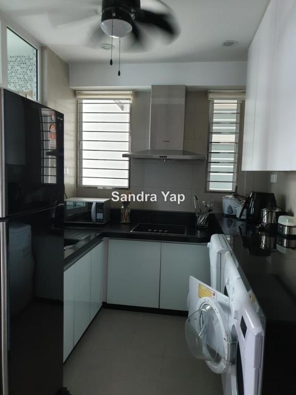 For Rent - Gurney Paragon