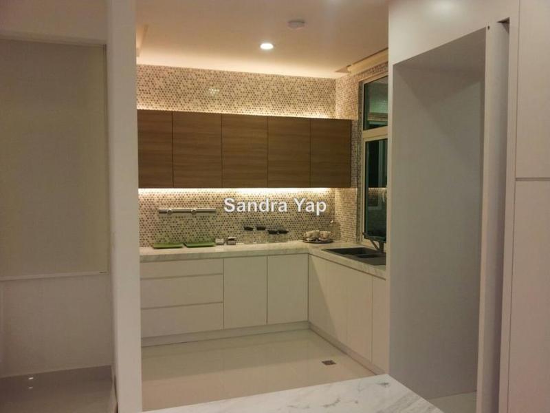 For Rent - Gurney Paragon