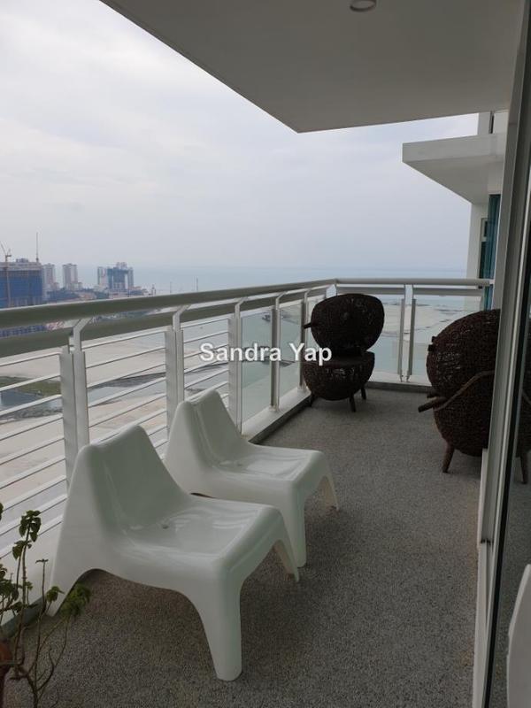For Rent - Gurney Paragon