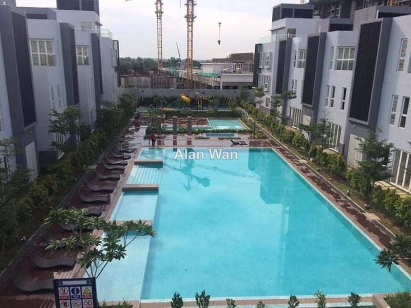 Bungalow House untuk Dijual di Lakefront Villa, Cyberjaya oleh Alan Wan - iProperty.com.my