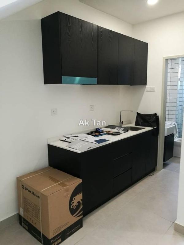 Service Residence for Sale in Flexus Signature by Daren Tan - iProperty.com.my