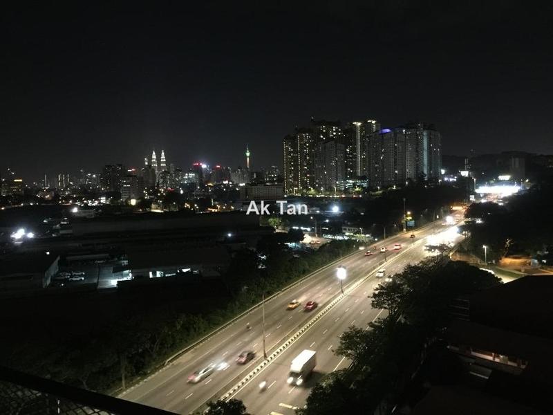 For Sale - Flexus Signature