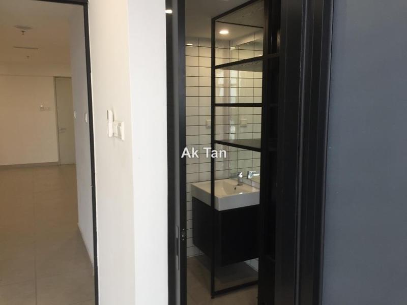 Service Residence for Sale in Flexus Signature by Daren Tan - iProperty.com.my
