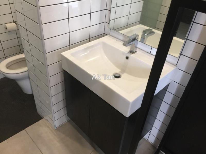 Service Residence for Sale in Flexus Signature by Daren Tan - iProperty.com.my