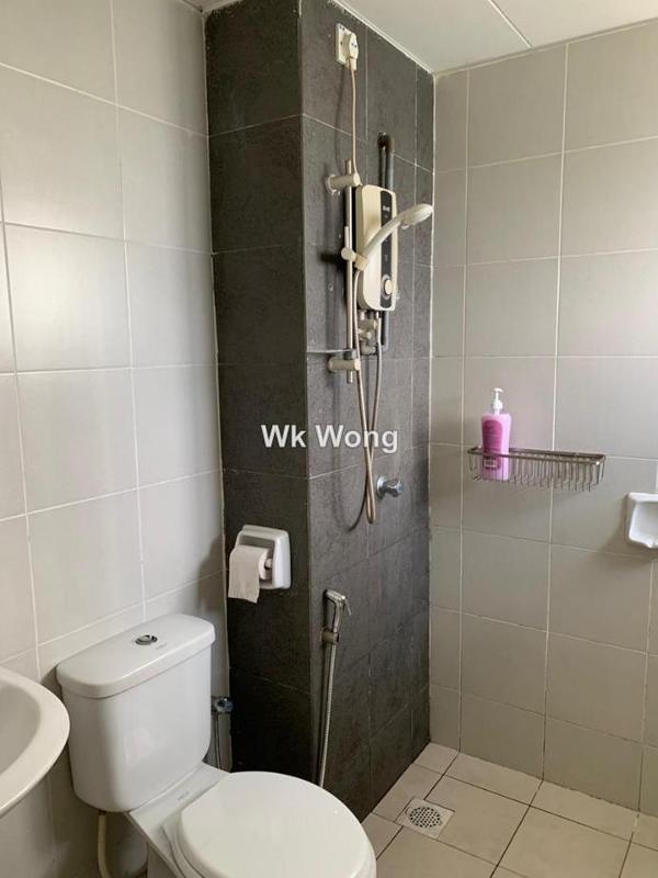 Condominium for Sale in Sea View Tower by Wk  Wong - iProperty.com.my