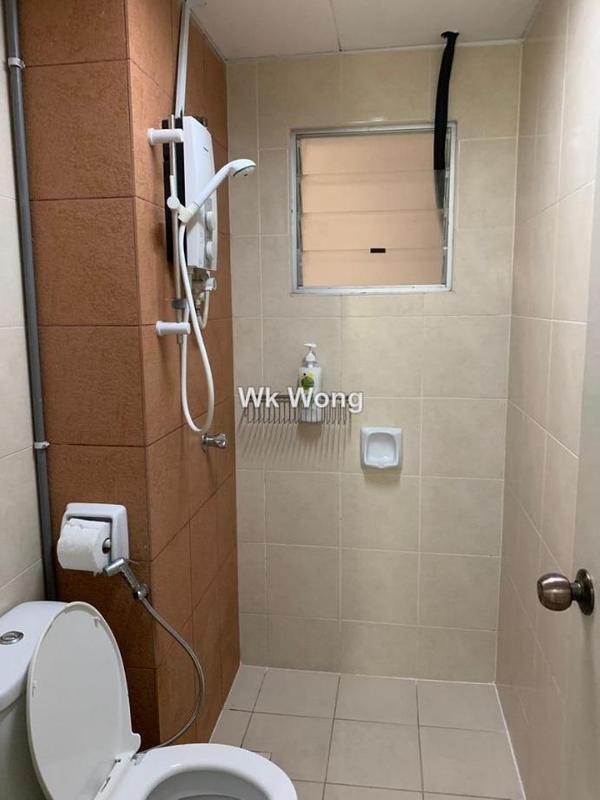 Condominium for Sale in Sea View Tower by Wk  Wong - iProperty.com.my