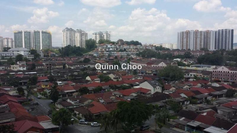 Kondominium untuk Dijual di Residence 8 oleh Quinn Choo - iProperty.com.my