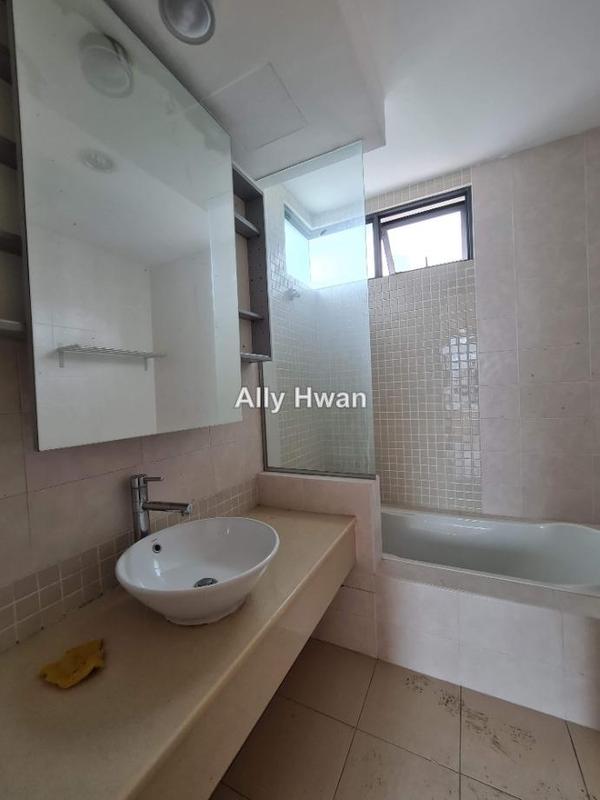 Kondominium untuk Dijual di Casa Kiara II oleh Ally Hwan - iProperty.com.my