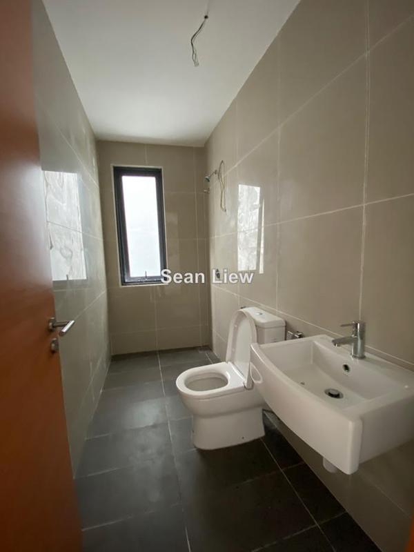 4-storey Terraced House for Sale in Damansara Perdana, Selangor by Sean Liew - iProperty.com.my