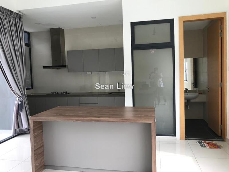 3.5-storey Terraced House for Sale in Damansara Perdana, Selangor by Sean Liew - iProperty.com.my