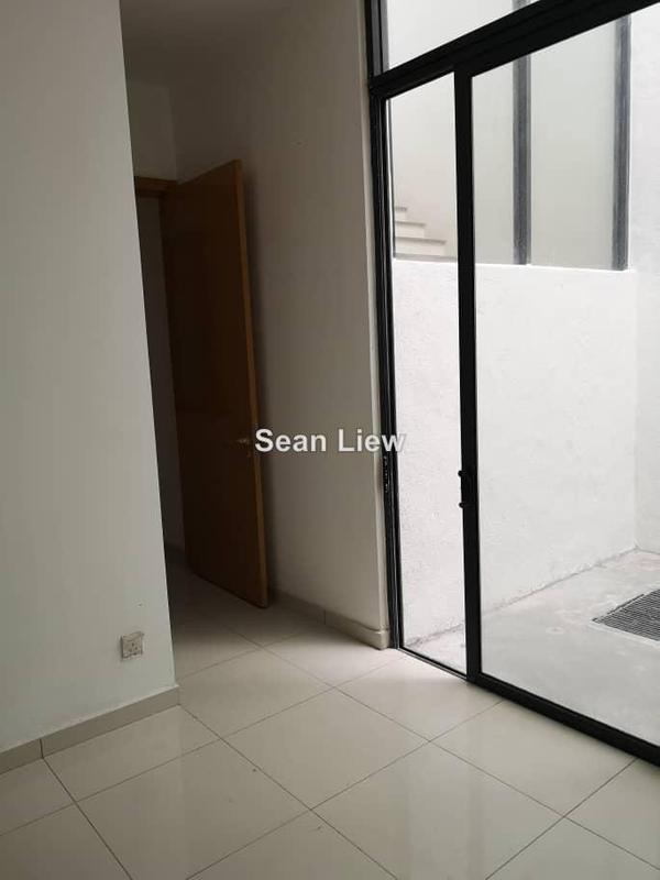 4-storey Terraced House for Sale in Damansara Perdana, Selangor by Sean Liew - iProperty.com.my