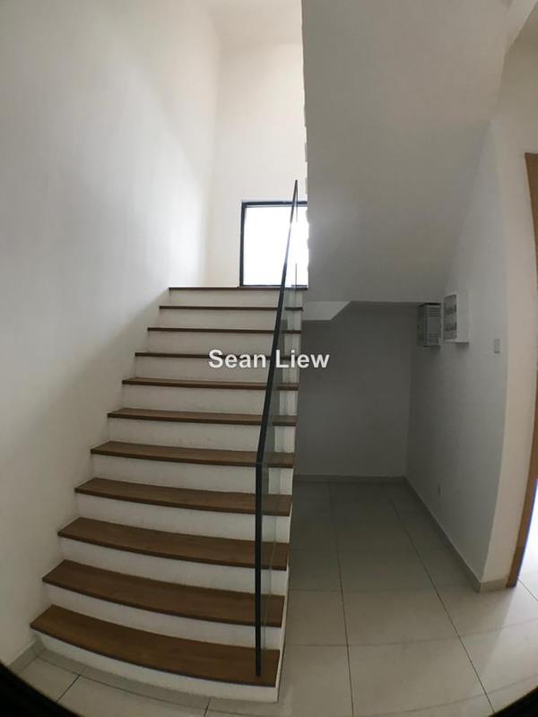 4-storey Terraced House for Sale in Damansara Perdana, Selangor by Sean Liew - iProperty.com.my