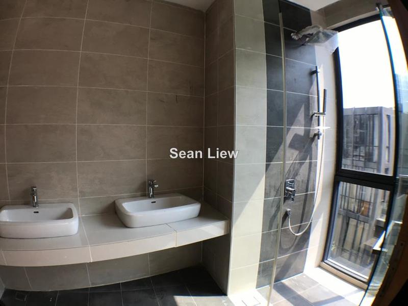 4-storey Terraced House for Sale in Damansara Perdana, Selangor by Sean Liew - iProperty.com.my